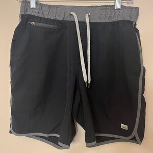 Men’s Small Vuori Athletic Shorts